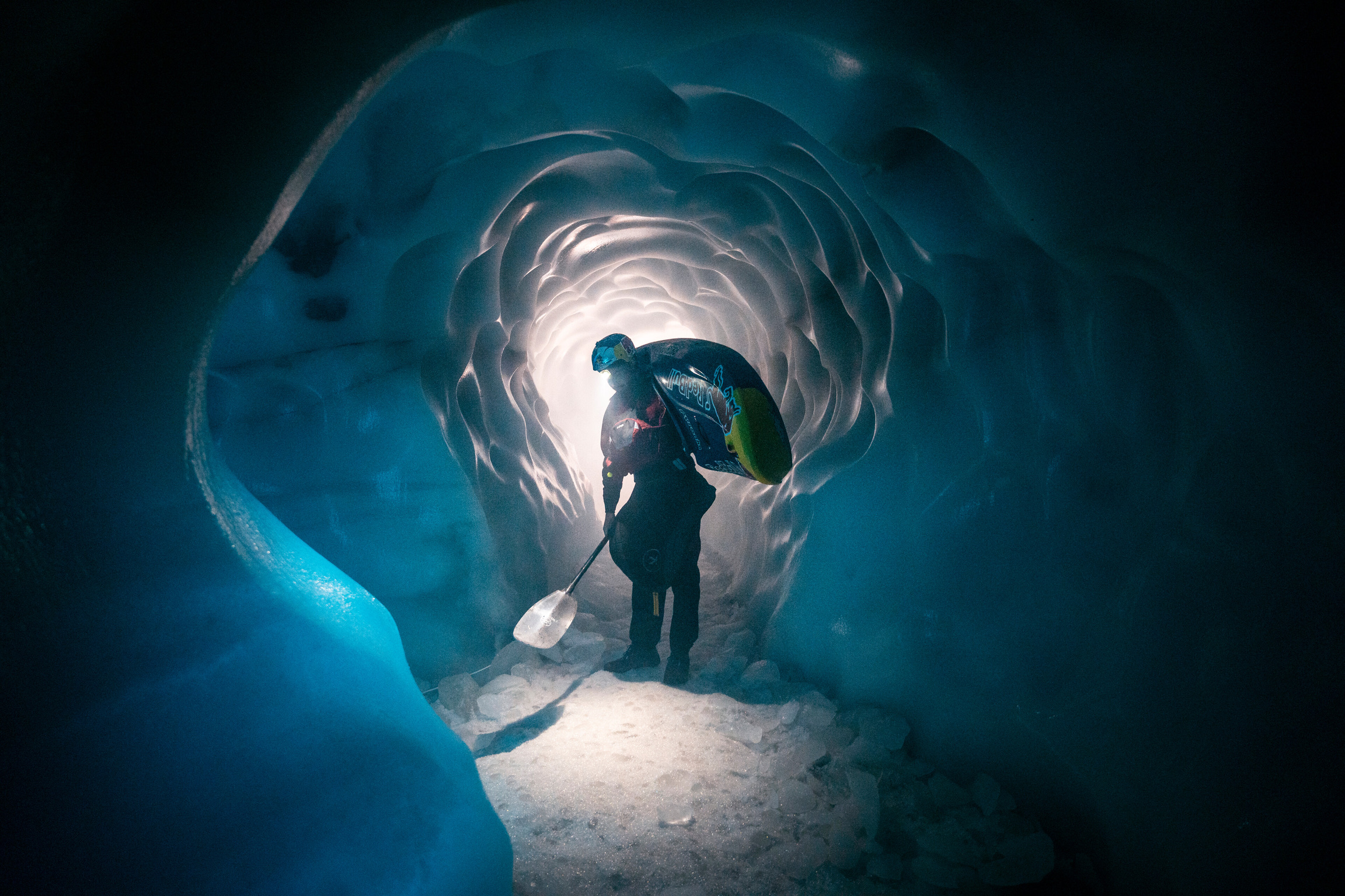 Red Bull Werbespot im Natureispalast